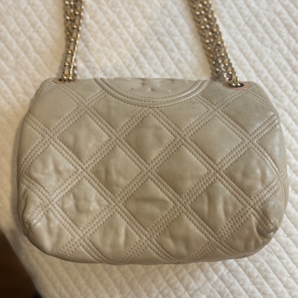 Tory Burch FLEMING SOFT SMALL CONVERTIBLE SHOULDER BAG - Picture 5 of 7